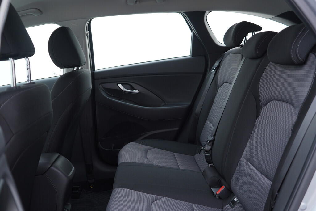 OV190V10213_34.webp_I30 SMART 1.5 TGDI 103 kW automat, DPH