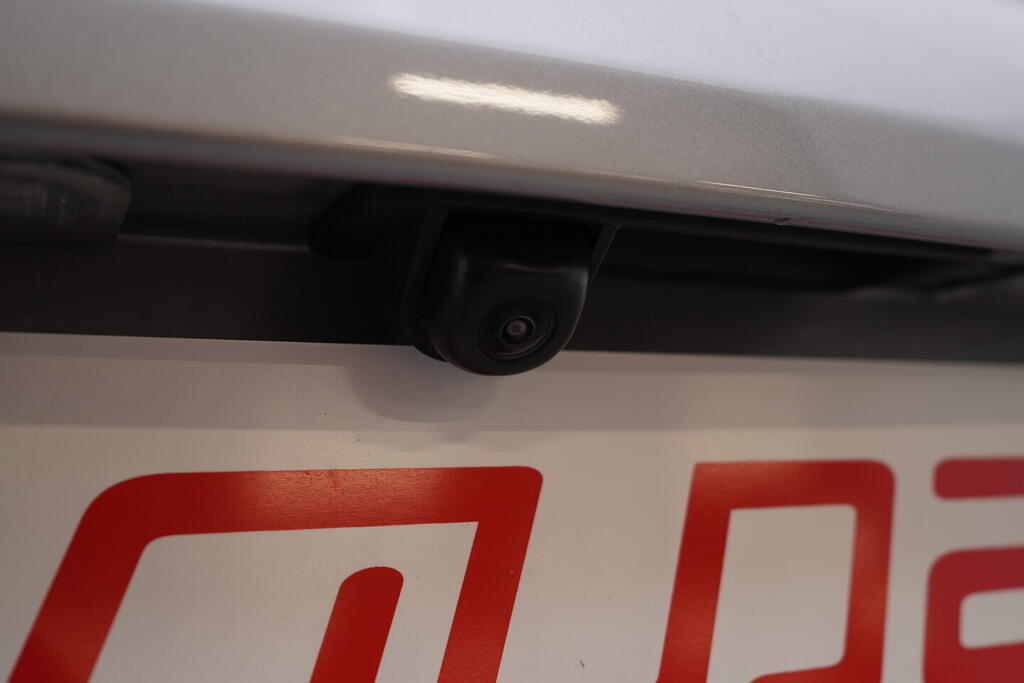 OV190V10213_37.webp_I30 SMART 1.5 TGDI 103 kW automat, DPH