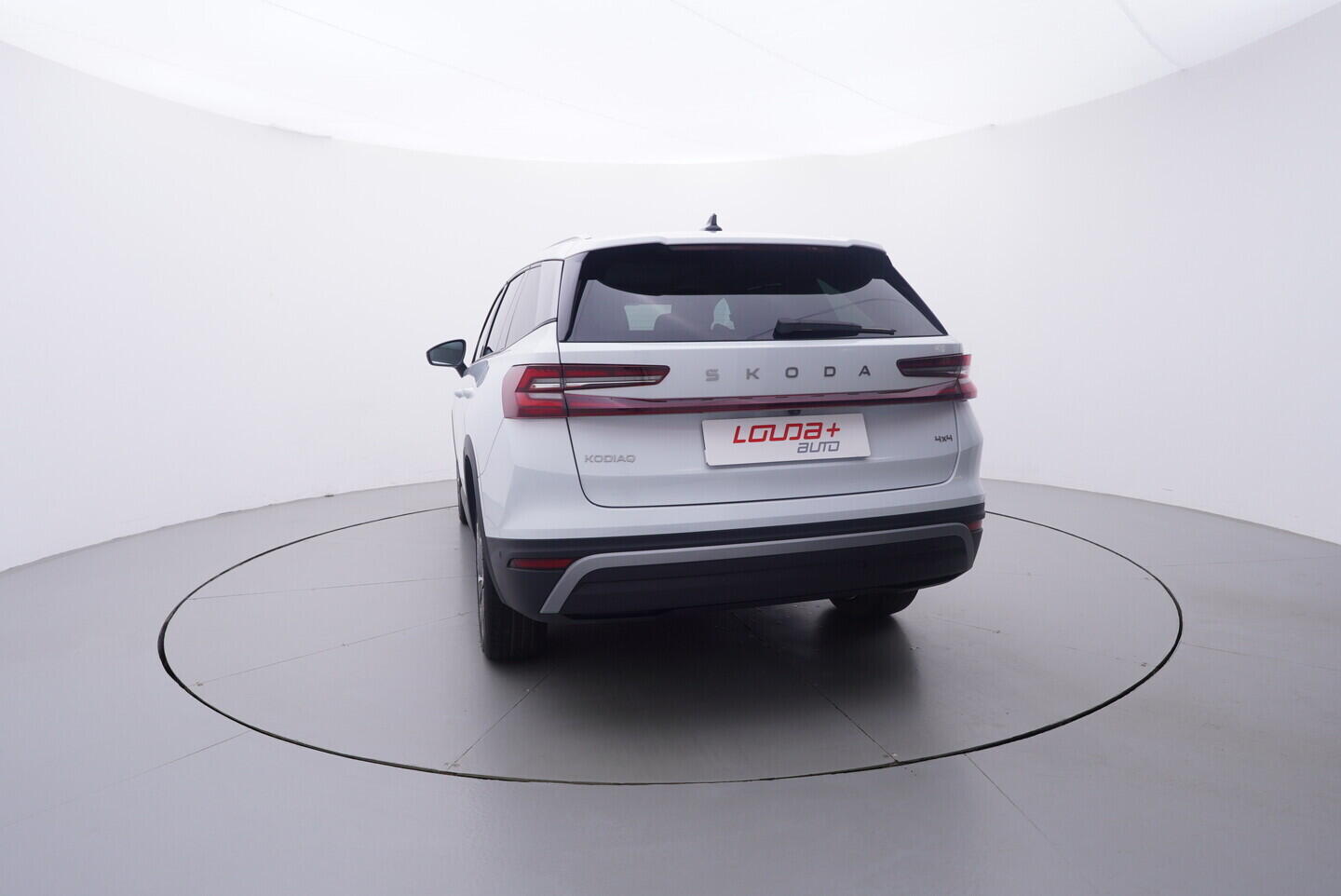 OV190V10216_13.webp_KODIAQ Exclusive Selection 2.0 TDI 142 kW automat, DPH