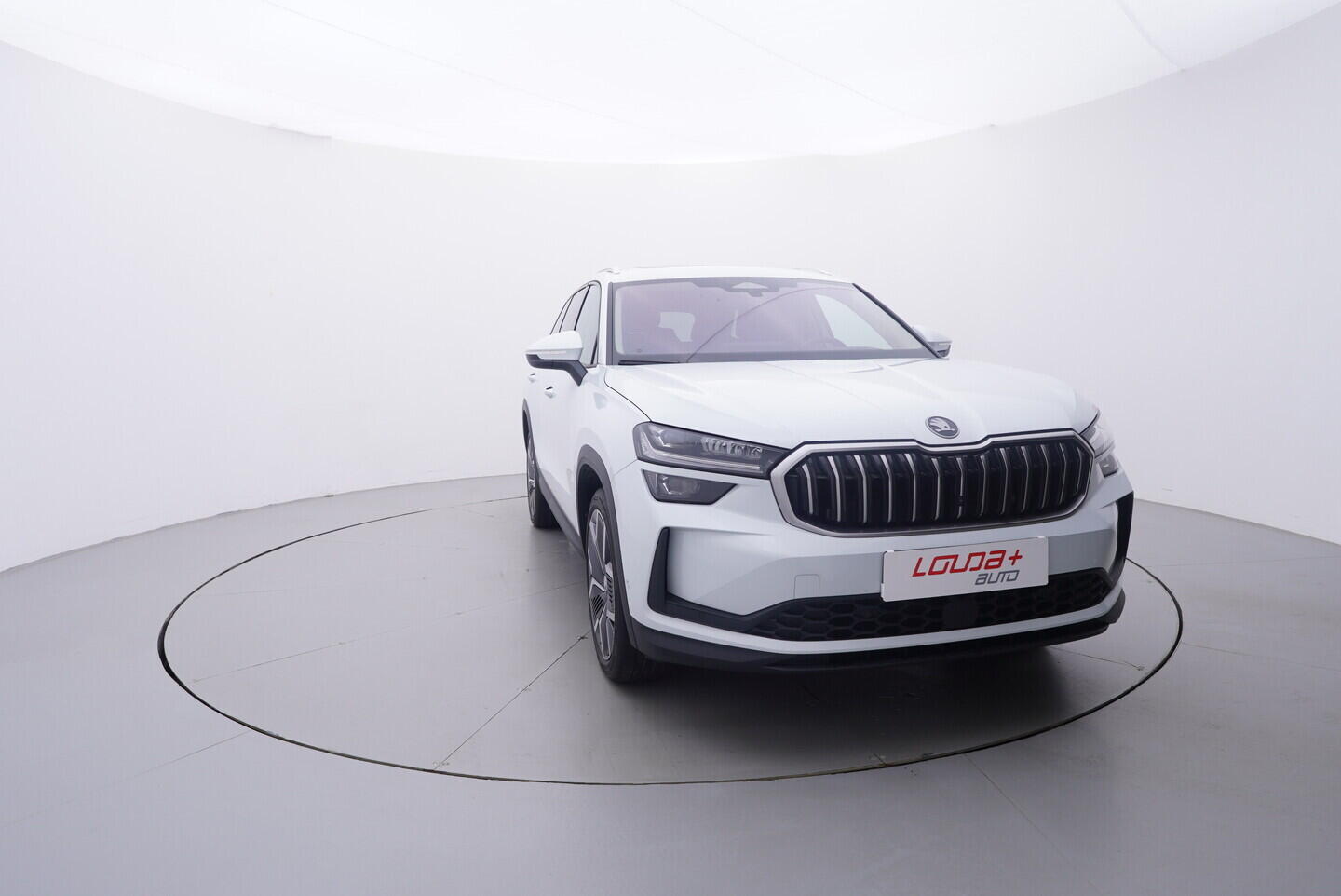 OV190V10216_17.webp_KODIAQ Exclusive Selection 2.0 TDI 142 kW automat, DPH