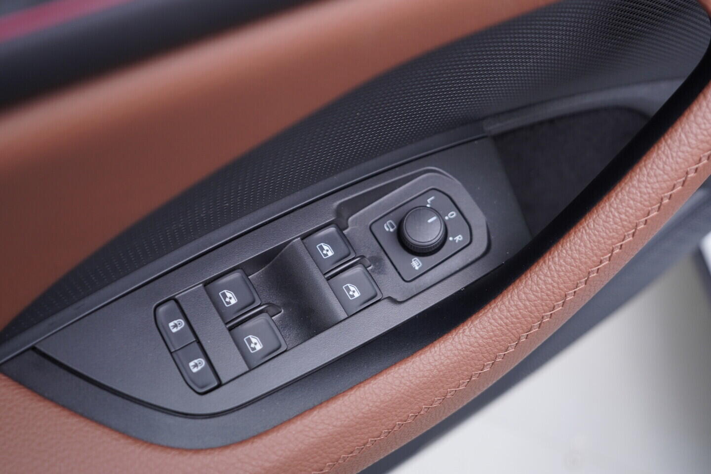 OV190V10216_20.webp_KODIAQ Exclusive Selection 2.0 TDI 142 kW automat, DPH