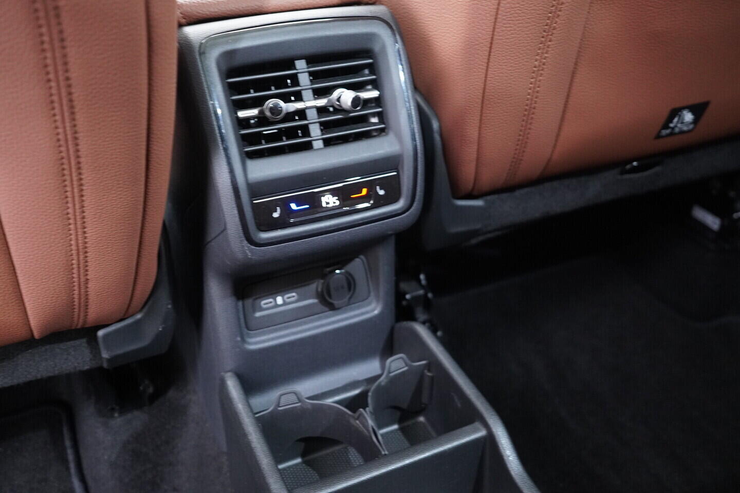 OV190V10216_38.webp_KODIAQ Exclusive Selection 2.0 TDI 142 kW automat, DPH