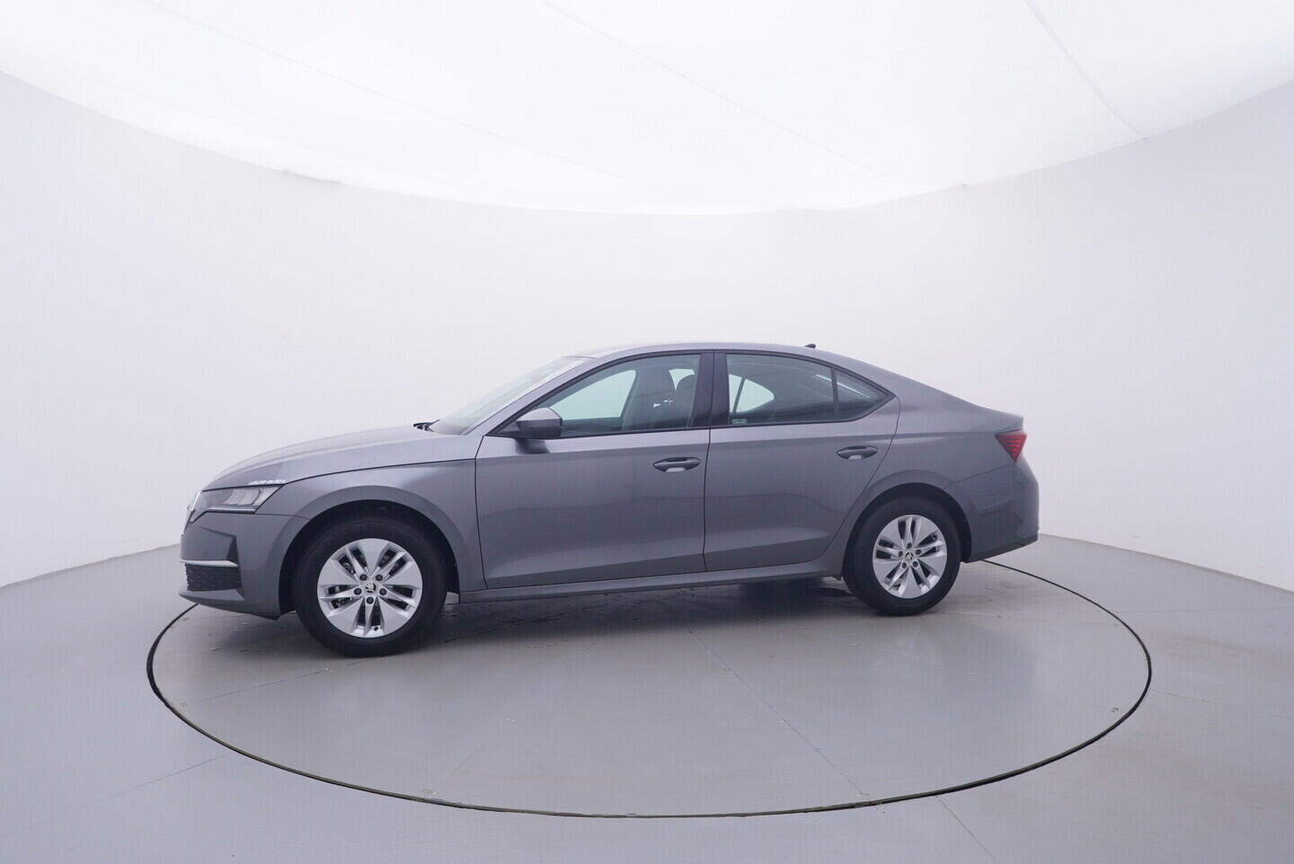 OV190V10217_11.webp_OCTAVIA Selection 1.5 TSI 110 kW manuál, DPH
