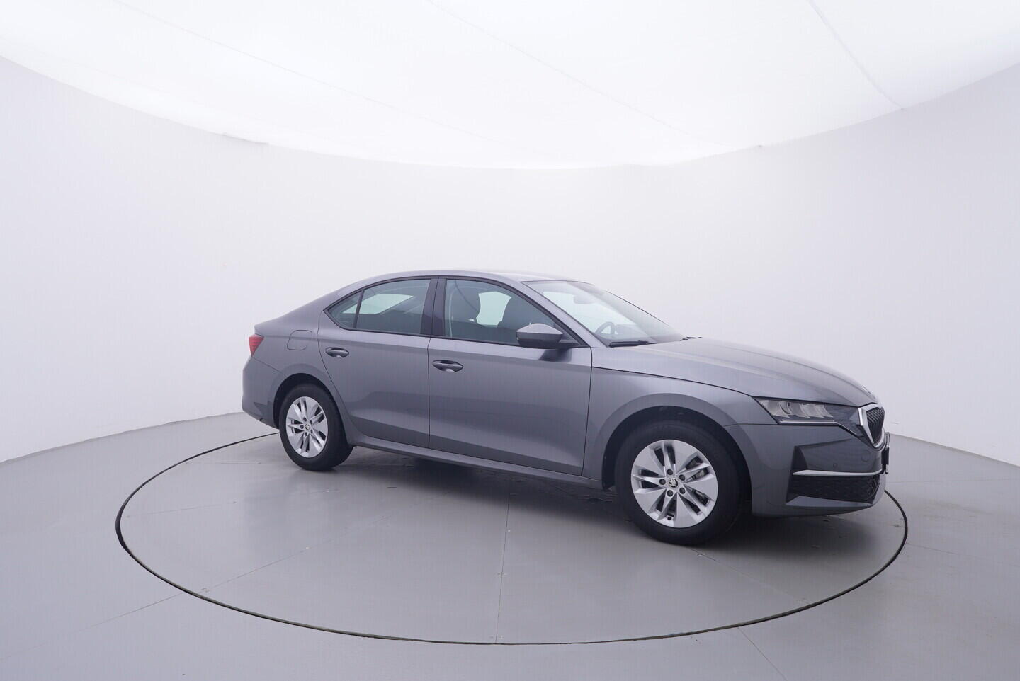 OV190V10217_16.webp_OCTAVIA Selection 1.5 TSI 110 kW manuál, DPH