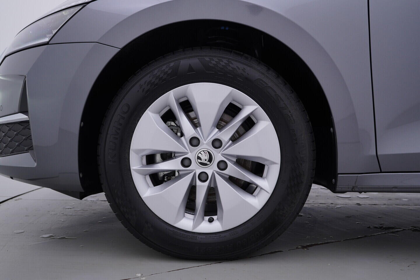 OV190V10217_38.webp_OCTAVIA Selection 1.5 TSI 110 kW manuál, DPH