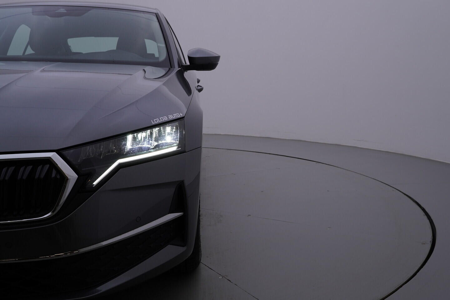 OV190V10217_40.webp_OCTAVIA Selection 1.5 TSI 110 kW manuál, DPH