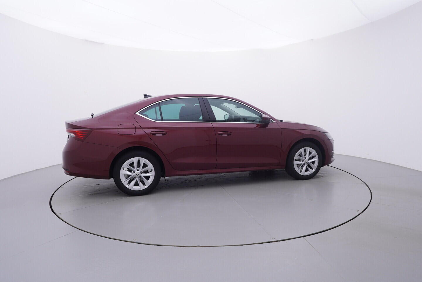 OV190V10218_15.webp_OCTAVIA Top Selection 1.5 TSI 110 kW manuál, DPH