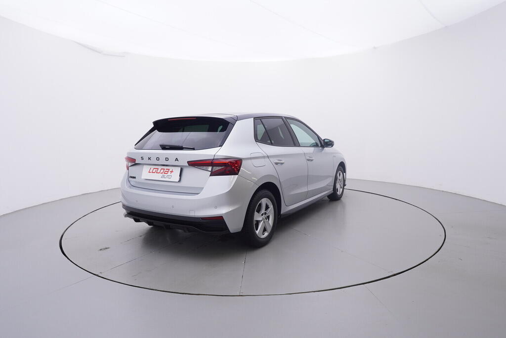 OV190V10219_14.webp_FABIA Monte Carlo 1.0 TSI 85 kW manuál, DPH