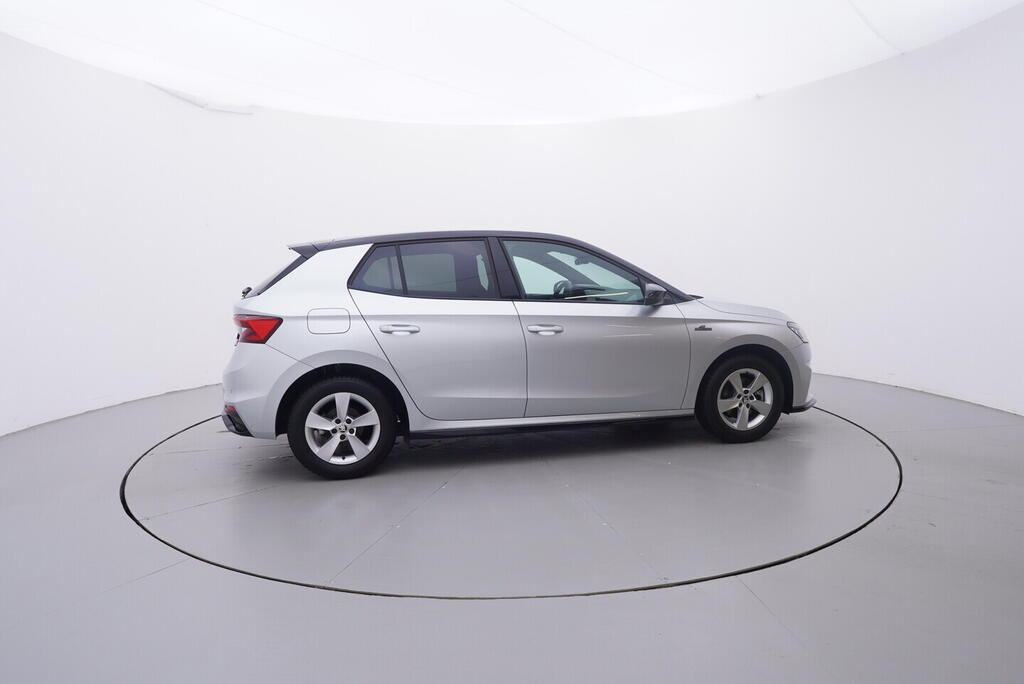 OV190V10219_15.webp_FABIA Monte Carlo 1.0 TSI 85 kW manuál, DPH