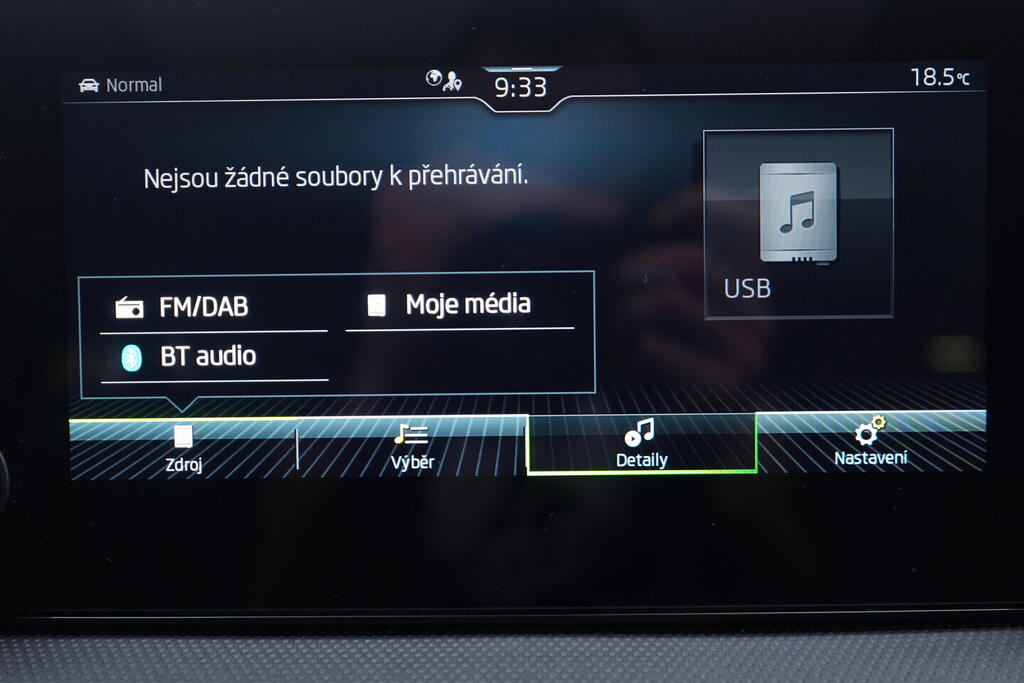 OV190V10219_29.webp_FABIA Monte Carlo 1.0 TSI 85 kW manuál, DPH