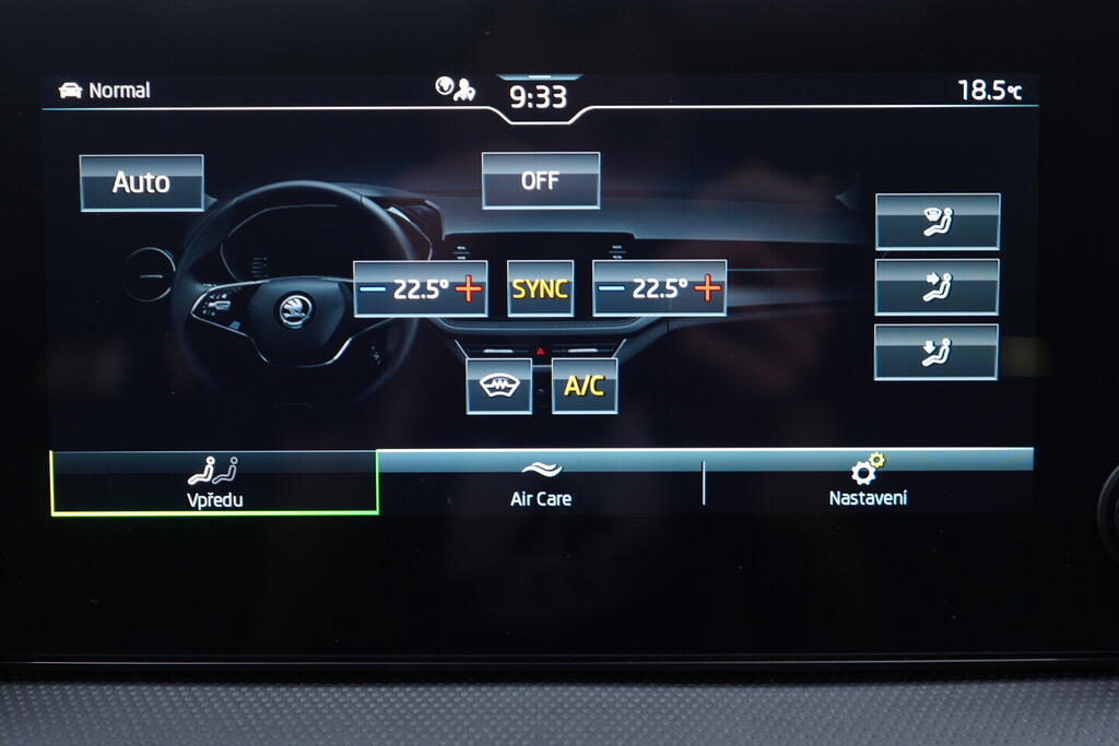 OV190V10219_30.webp_FABIA Monte Carlo 1.0 TSI 85 kW manuál, DPH