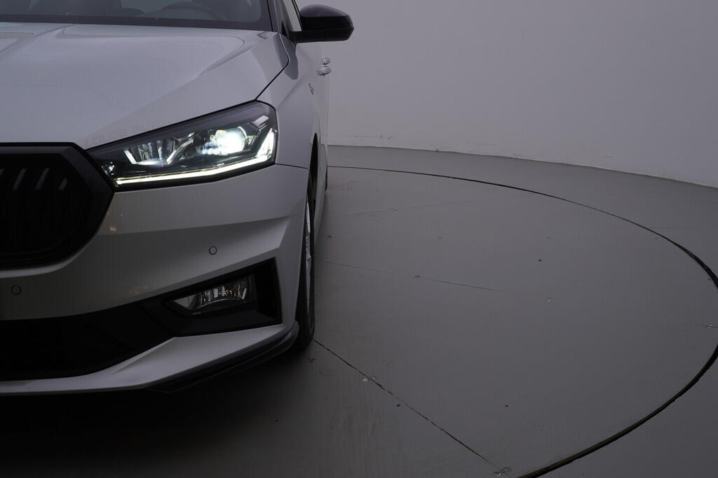 OV190V10219_41.webp_FABIA Monte Carlo 1.0 TSI 85 kW manuál, DPH