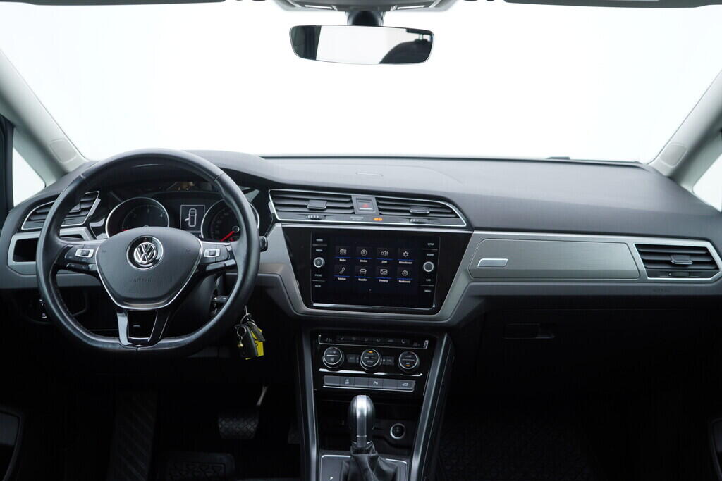 OV190V10231_26.webp_TOURAN Comfortline  2.0 TDI 110 kW automat