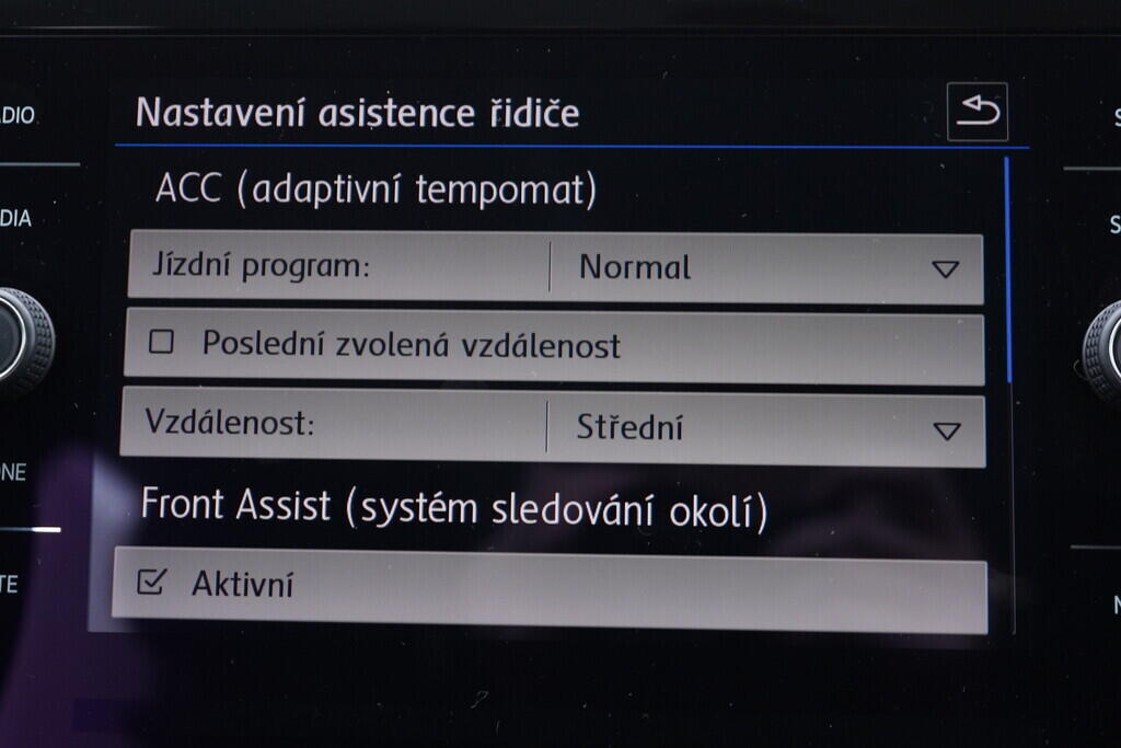 OV190V10231_29.webp_TOURAN Comfortline  2.0 TDI 110 kW automat