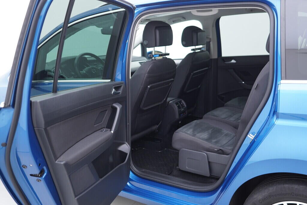 OV190V10231_34.webp_TOURAN Comfortline  2.0 TDI 110 kW automat