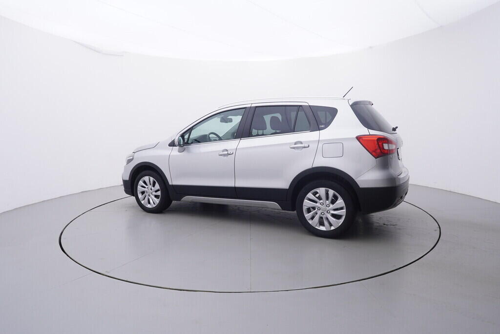 OV190V10233_12.webp_SX4 BoosterJet Premium 1.4 . 103 kW manuál