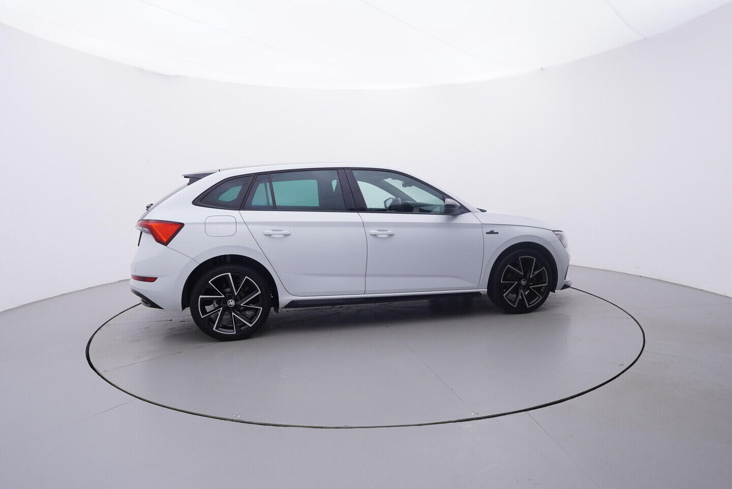 OV190V10234_15.webp_SCALA Monte Carlo 1.5 TSI 110 kW automat, DPH