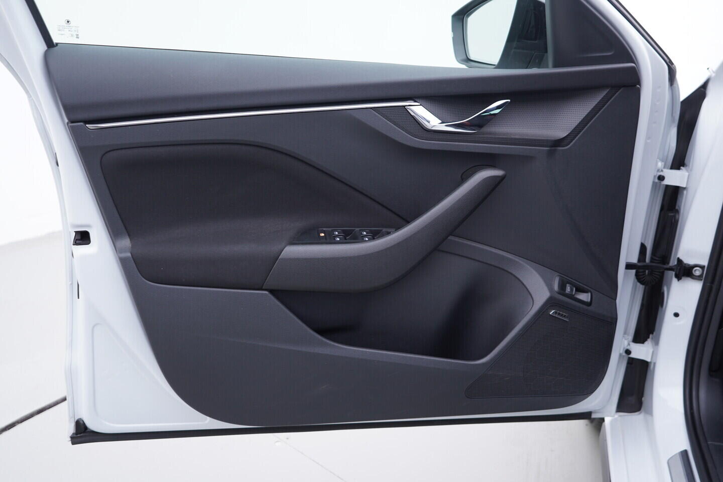 OV190V10234_19.webp_SCALA Monte Carlo 1.5 TSI 110 kW automat, DPH