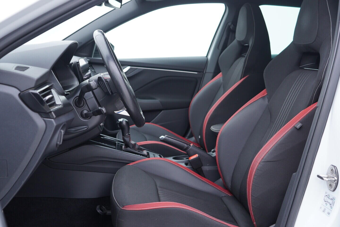 OV190V10234_24.webp_SCALA Monte Carlo 1.5 TSI 110 kW automat, DPH