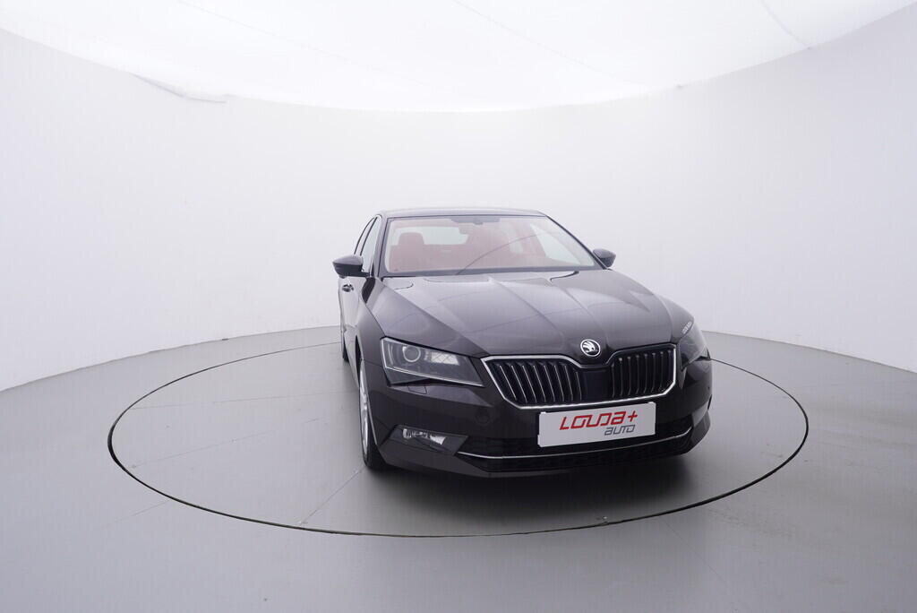 OV190V10235_17.webp_SUPERB Style 2.0 TDI 110 kW automat