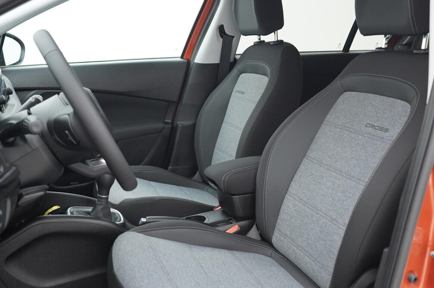 OV190V10236_23.webp_TIPO FireFly 1.0 46349385 74 kW manuál, DPH