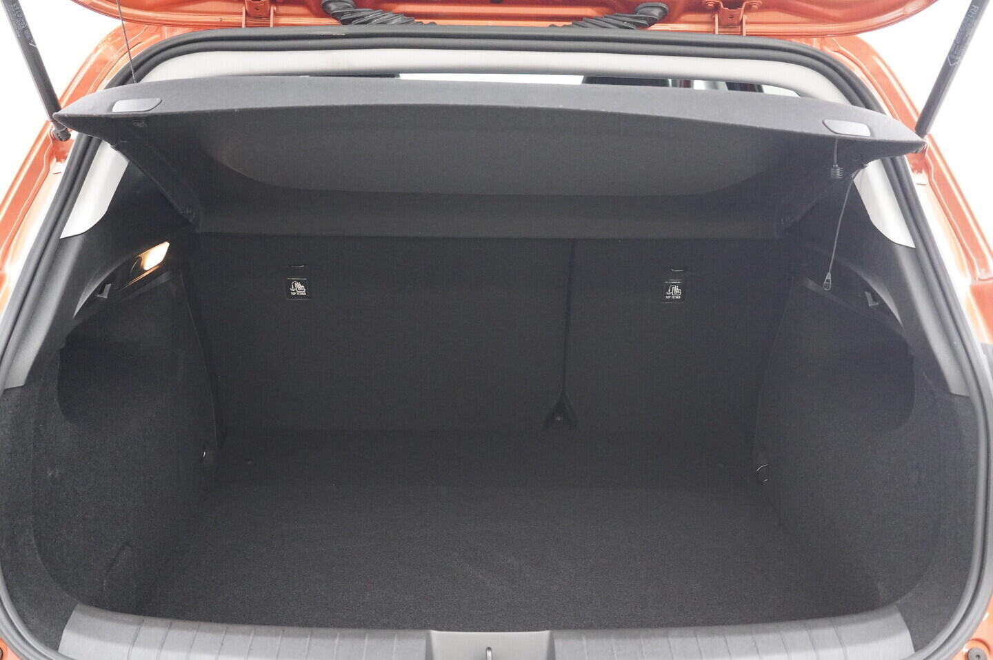 OV190V10236_37.webp_TIPO FireFly 1.0 46349385 74 kW manuál, DPH