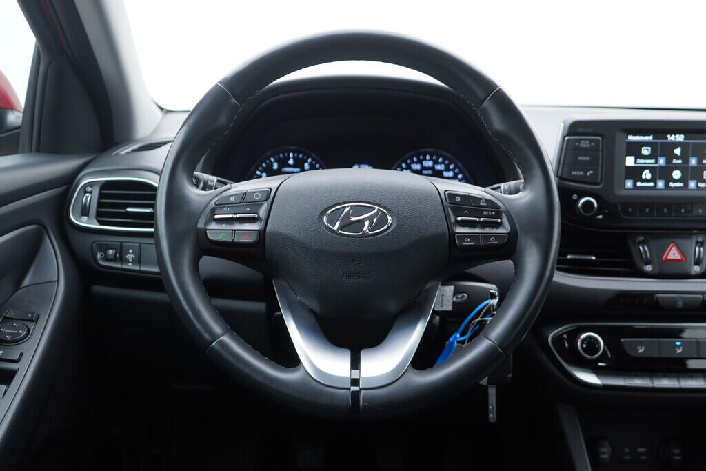 OV190V10243_26.webp_I30  1.0 GDi 88 kW manuál