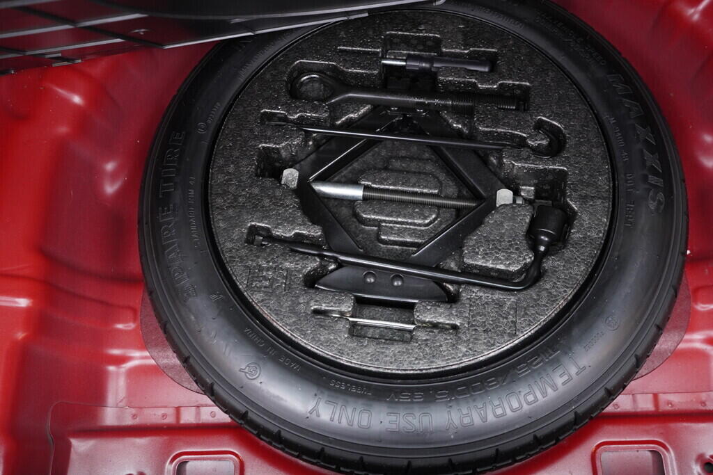 OV190V10243_34.webp_I30  1.0 GDi 88 kW manuál