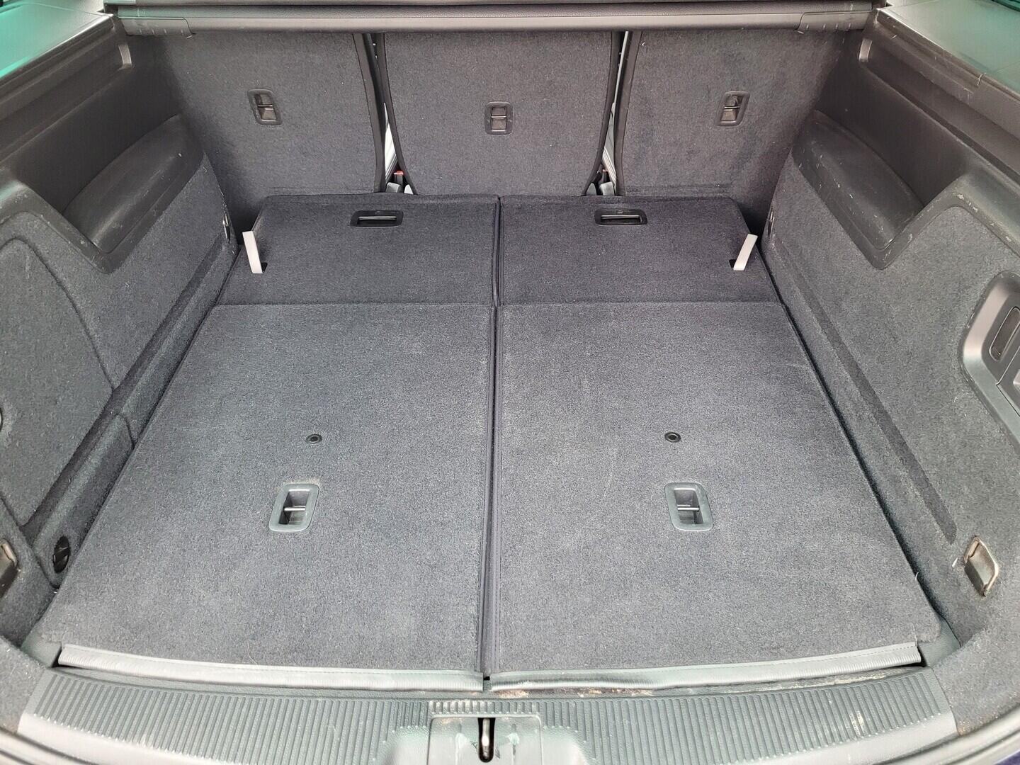 OV190V10245_32.webp_ALHAMBRA Xcellence 2.0 TDI 110 kW manuál, DPH