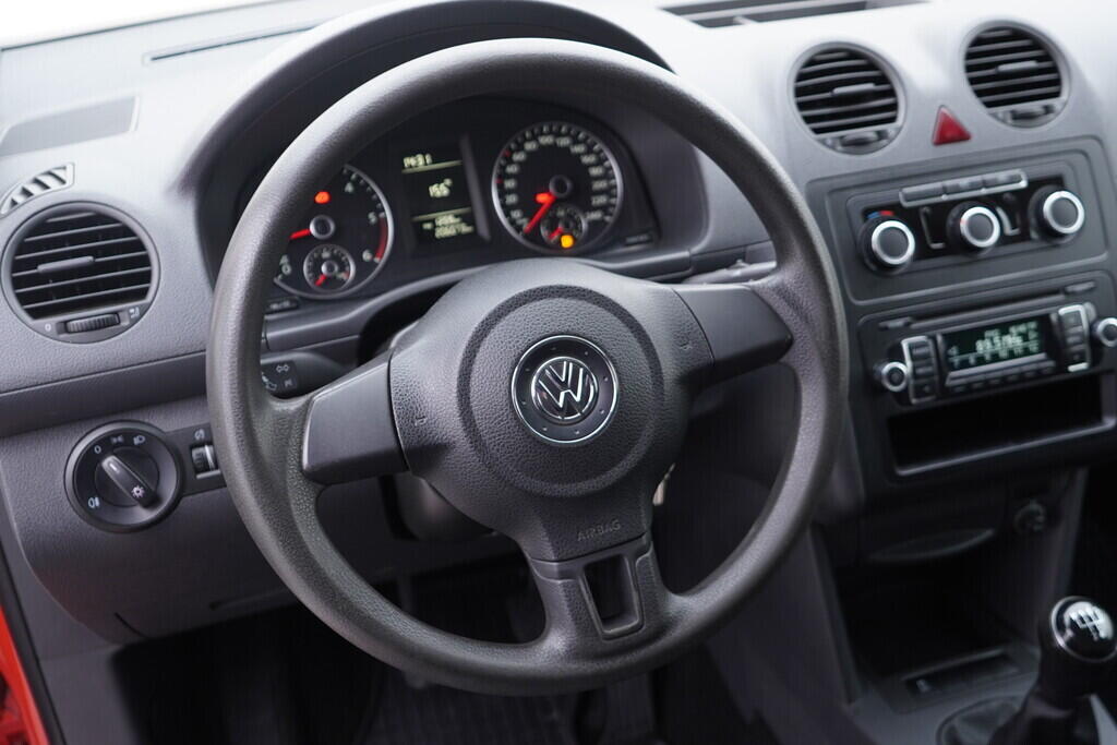 OV190V10247_27.webp_CADDY MAXI  1.6 TDI 75 kW manuál