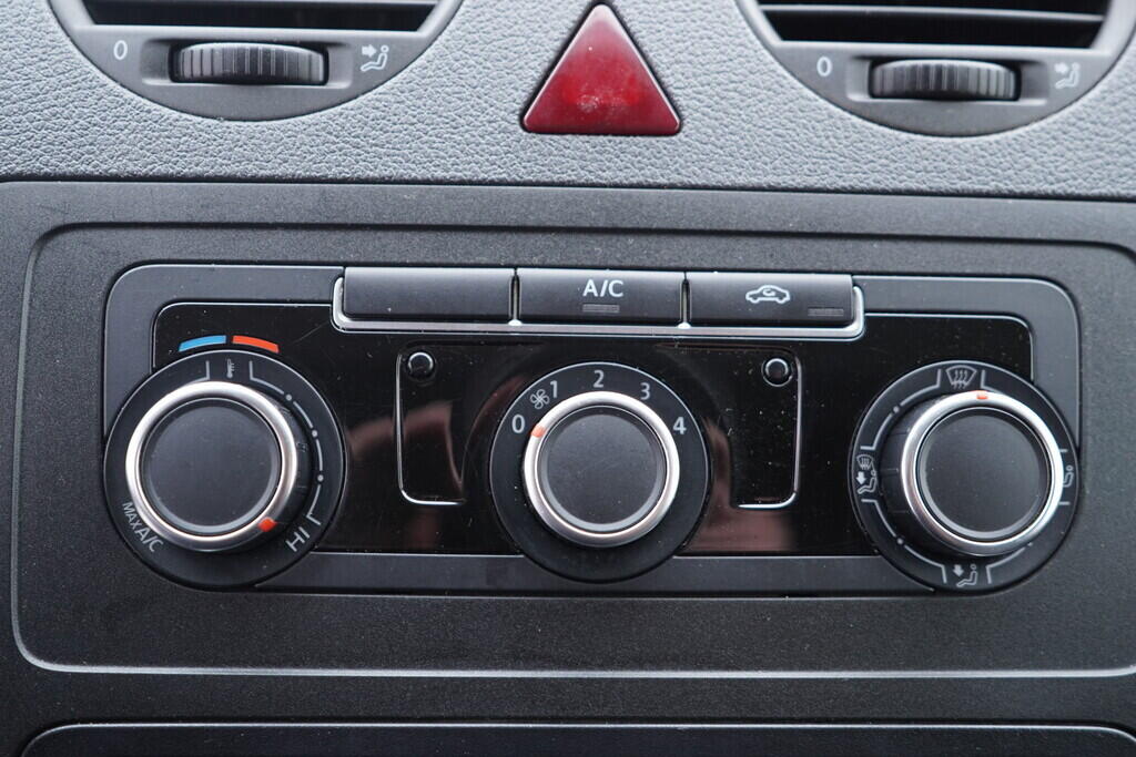 OV190V10247_28.webp_CADDY MAXI  1.6 TDI 75 kW manuál