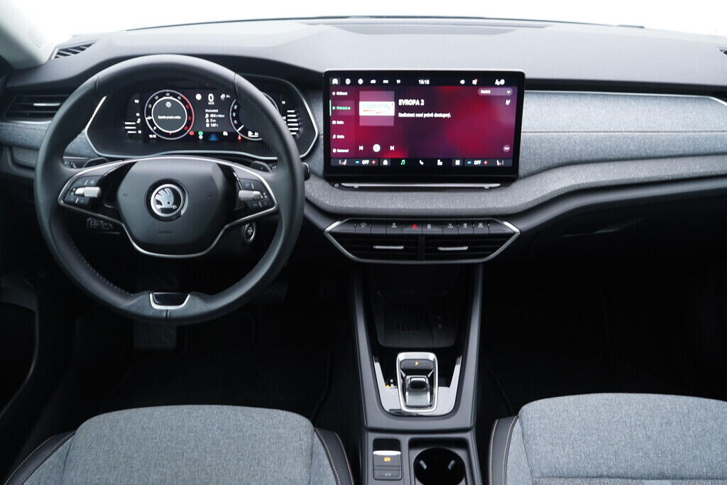 OV190V10256_27.webp_OCTAVIA Top Selection 2.0 TDI 110 kW automat, DPH