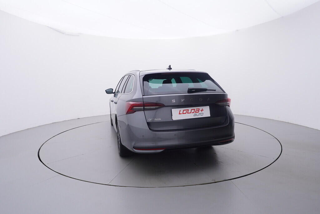 OV190V10257_13.webp_OCTAVIA Top Selection 2.0 TDI 110 kW automat, DPH