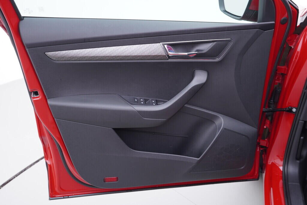 OV190V10261_19.webp_KAROQ Style 1.5 TSI 110 kW automat, DPH