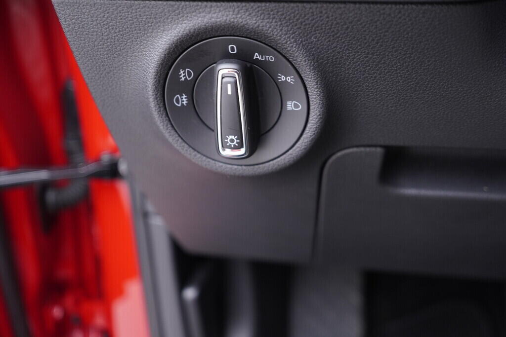 OV190V10261_25.webp_KAROQ Style 1.5 TSI 110 kW automat, DPH