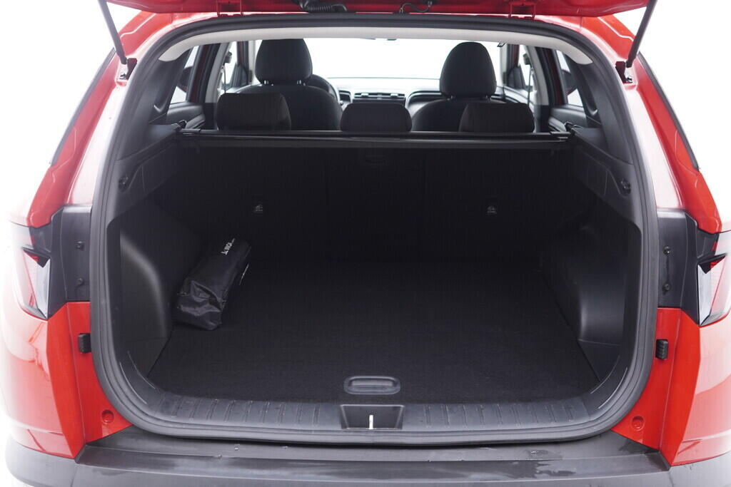 OV190V10263_38.webp_TUCSON  1.6  110 kW manuál