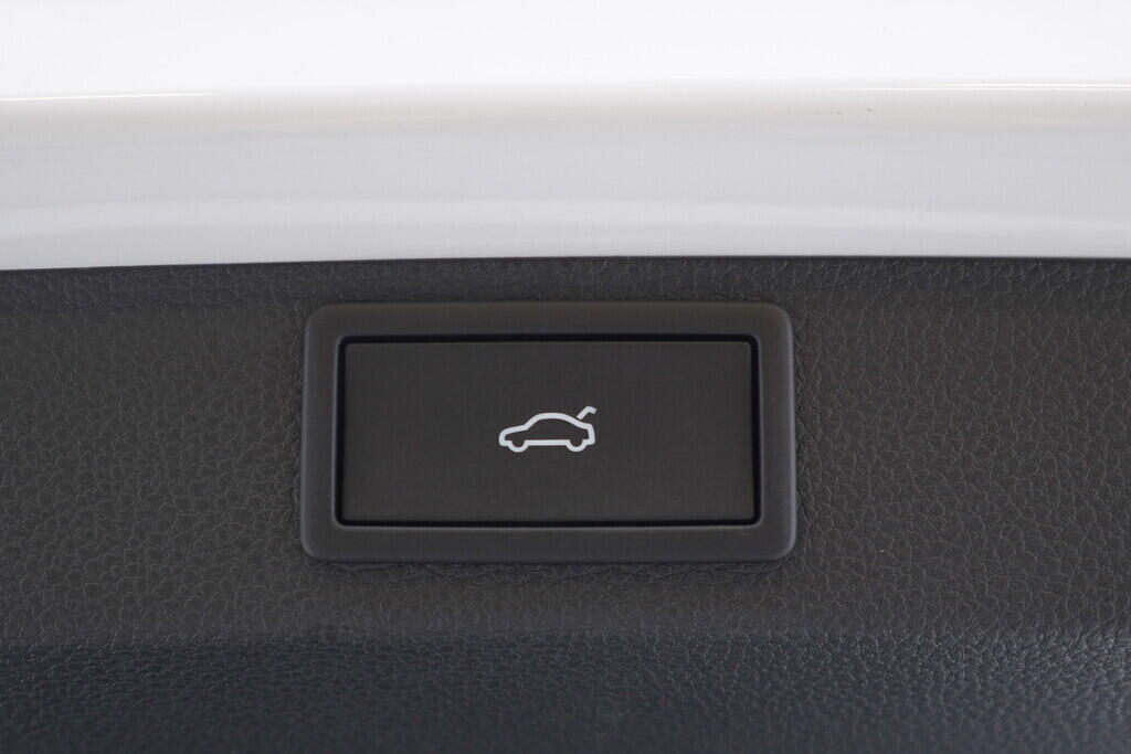 OV190V10270_40.webp_KAROQ  1.5 TSI 110 kW automat, DPH