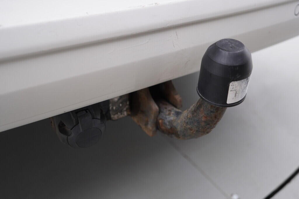 OV190V10272_38.webp_TRANSPORTER KOMBI  2.0 TDI 110 kW manuál, DPH