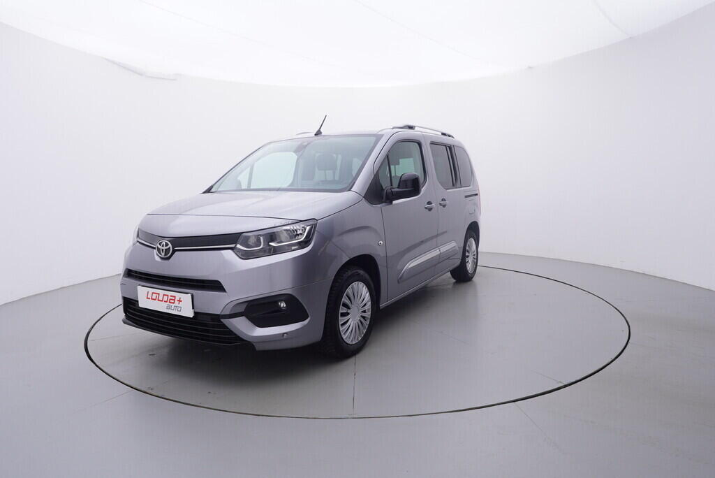 OV190V10273_10.webp_PROACE CITY VERSO  1.5 D4-D 96 kW manuál