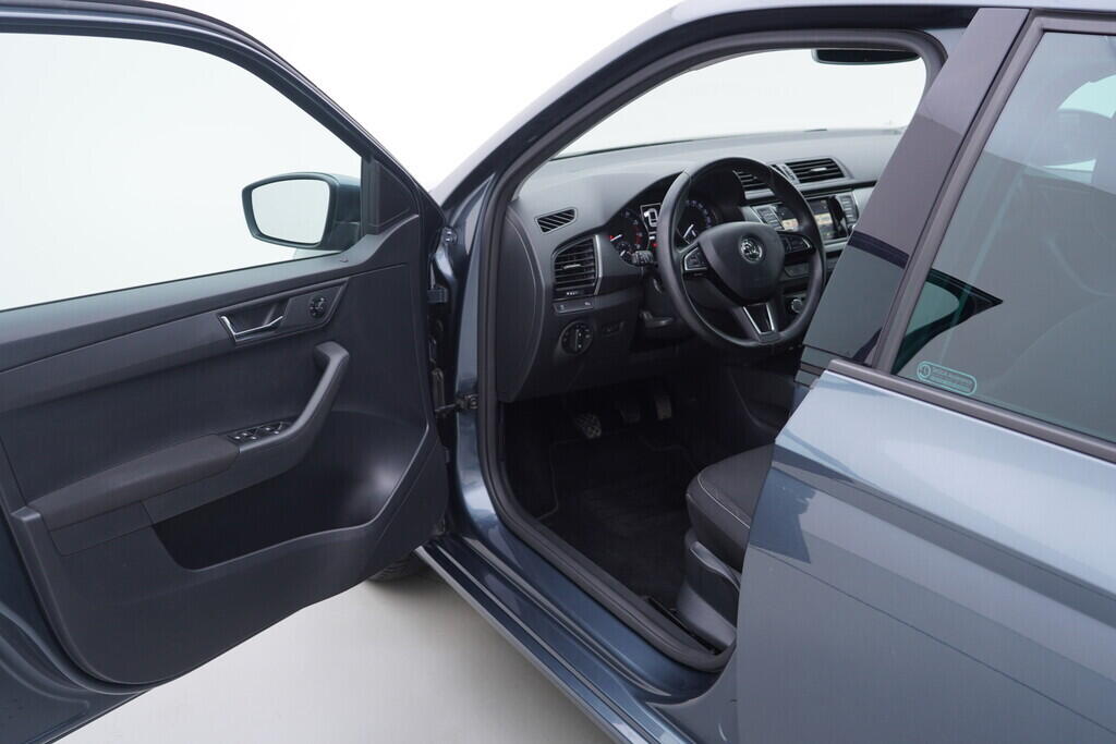 OV190V10274_18.webp_FABIA Style 1.2 TSI 81 kW manuál