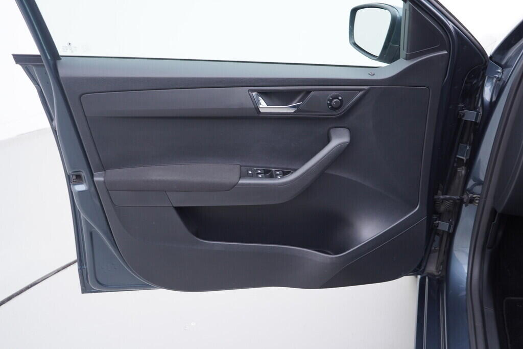 OV190V10274_19.webp_FABIA Style 1.2 TSI 81 kW manuál