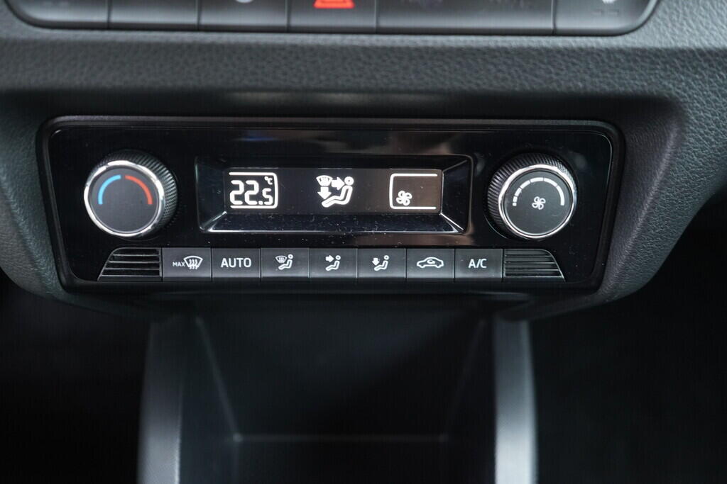 OV190V10274_33.webp_FABIA Style 1.2 TSI 81 kW manuál