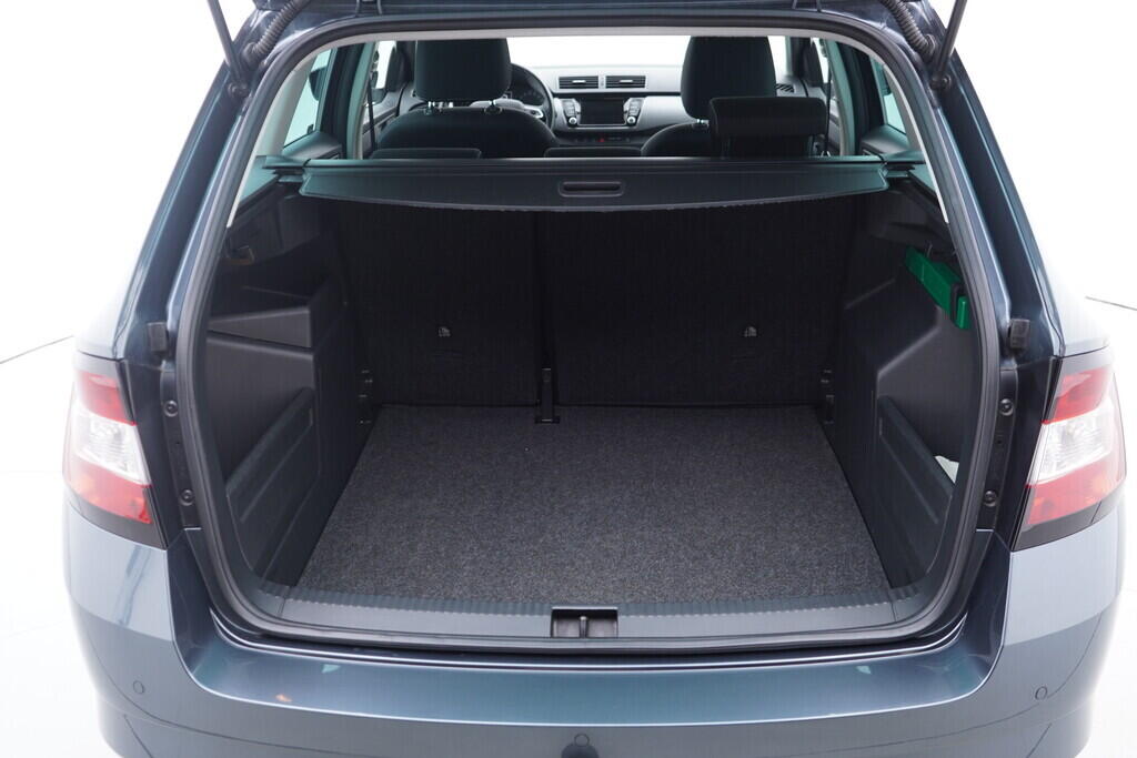 OV190V10274_37.webp_FABIA Style 1.2 TSI 81 kW manuál