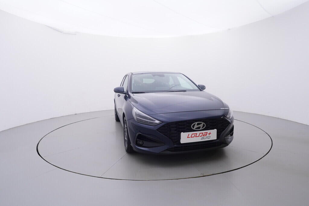 OV190V10275_17.webp_I30 Smart 1.0  73 kW manuál