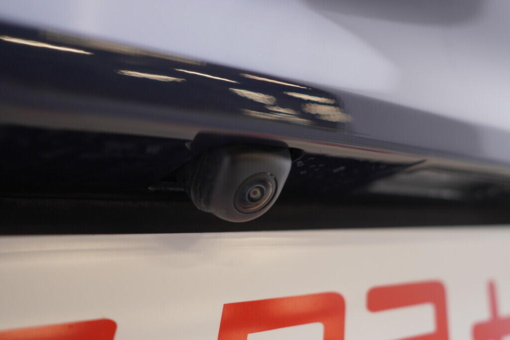 OV190V10275_38.webp_I30 Smart 1.0  73 kW manuál