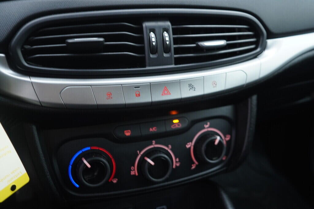 OV190V10278_30.webp_TIPO  1.2 JTD 70 kW manuál