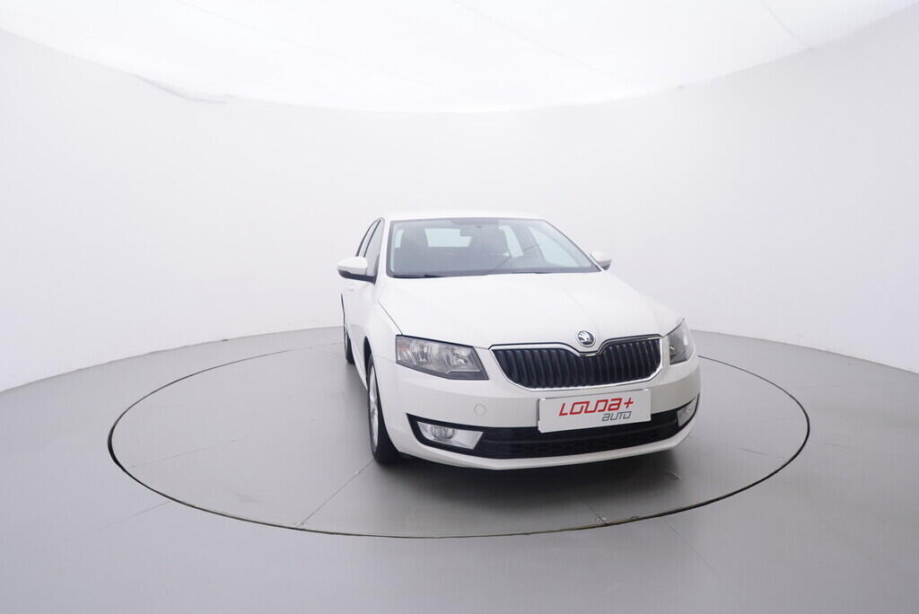 OV190V10279_17.webp_OCTAVIA Ambition Plus 1.6 TDI 66 kW manuál