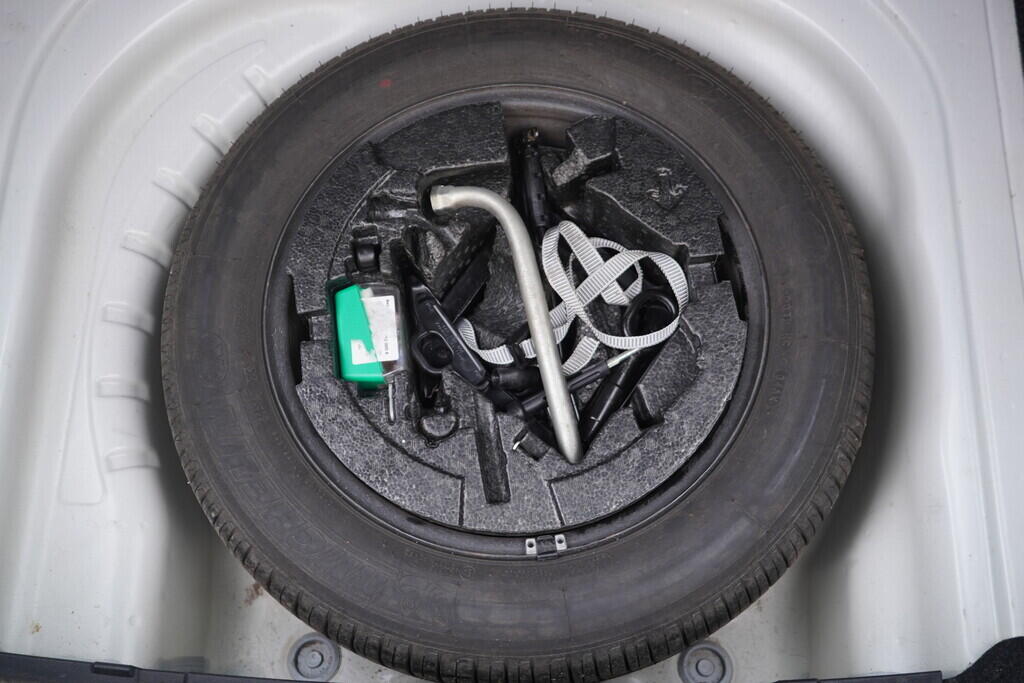 OV190V10279_36.webp_OCTAVIA Ambition Plus 1.6 TDI 66 kW manuál