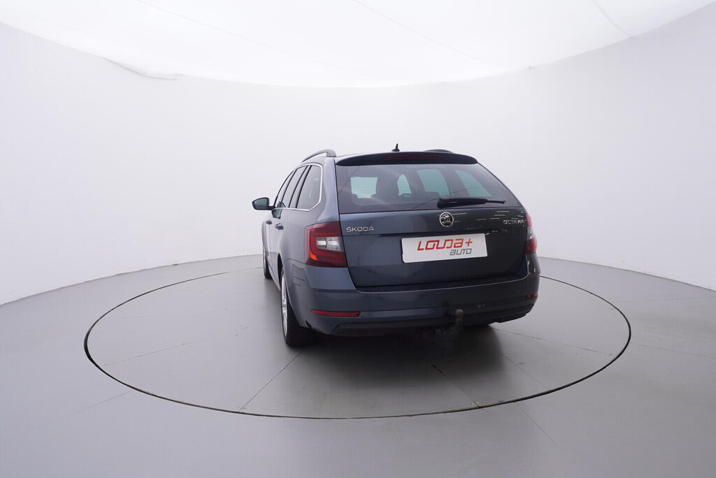 OV190V10282_13.webp_OCTAVIA Style 1.4 TSI 110 kW manuál