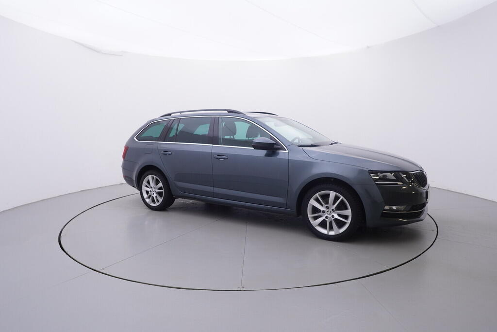 OV190V10282_16.webp_OCTAVIA Style 1.4 TSI 110 kW manuál